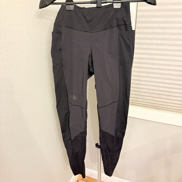 The North Face Women’s Small Progressor Hybrid Jogger Nylon Stretch Hiking Black - Picture 1 of 4